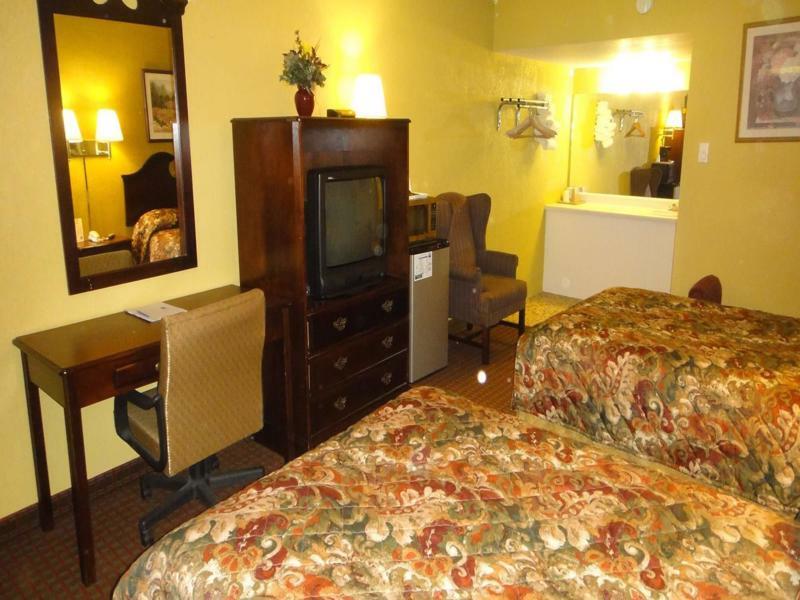 Relax Inn St. Robert Εξωτερικό φωτογραφία